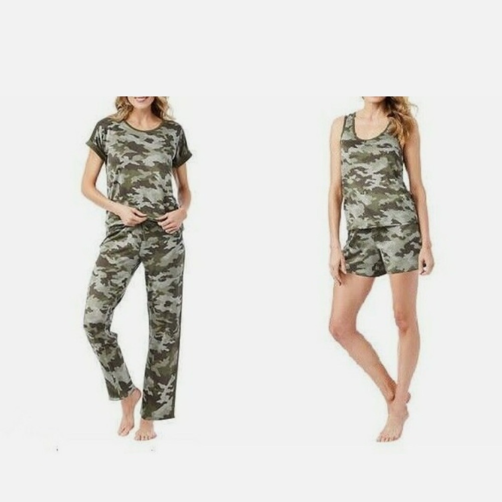 Women’s Lucky Brand 4 piece pajama set in size Medium.